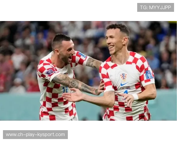 克罗地亚队在巴黎奥运会手球比赛中展现出高效的传球配合，克罗地亚奥运落选赛